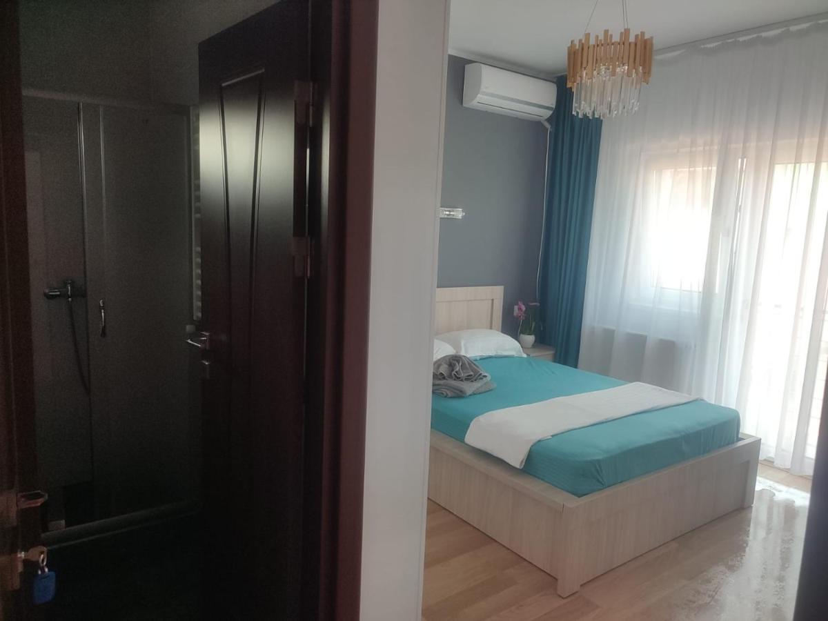Cazare Spital Fundeni Bukurešť Exteriér fotografie